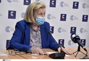 Κορονοϊός: Ποιοι και πότε θα κάνουν την τρίτη δόση του εμβολίου (vid)