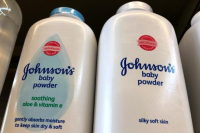 Johnson &amp; Johnson: Συμβιβασμός 5,5 δισ. δολαρίων για αγωγές που συνδέουν το ταλκ με καρκίνο