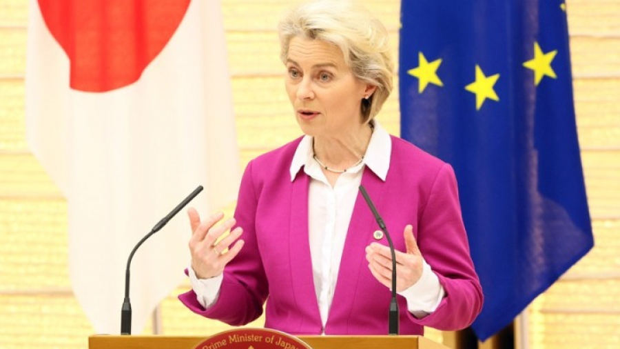 Φον ντερ Λάιεν: «Σίγουρη» πως θα χορηγηθεί στην Ουκρανία καθεστώς χώρας υποψήφιας προς ένταξη στην ΕΕ