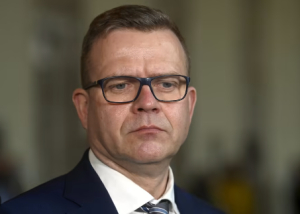 Ο ηγέτης του δεξιθού κόμματος Petteri Orpo. 