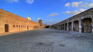 Αυστρία: Τιμάται η μνήμη των 3.700 Ελλήνων θυμάτων στο στρατόπεδο συγκέντρωσης στο Μαουτχάουζεν