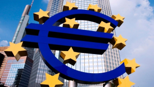 Η ΕΚΤ θα μειώσει τα επιτόκια τέσσερις φορές φέτος - Δημοσκόπηση Bloomberg σε οικονομολόγους