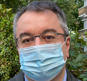 Ο Ηλίας Μόσιαλος για τα περιστατικά οξείας ηπατίτιδας σε παιδιά στο Ηνωμένο Βασίλειο