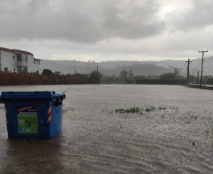 Κακοκαιρία στη Βόρεια Εύβοια: Πλημμυρισμένα σπίτια, ισοπεδωμένοι δρόμοι