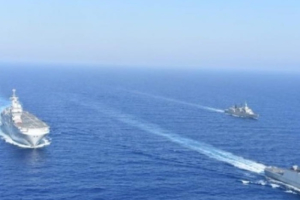 Το Πολεμικό Ναυτικό της Γαλλίας αναχαίτισε τάνκερ ύποπτο ότι ανήκει στον σκιώδη ρωσικό στόλο
