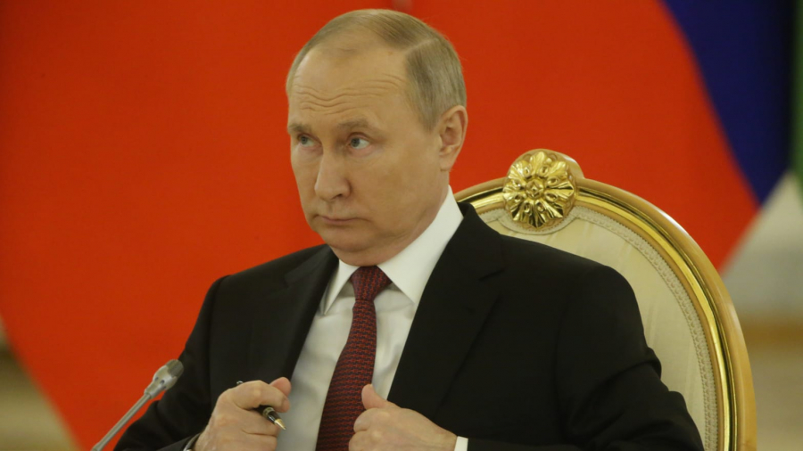 Πούτιν: Διεξάγεται επικοινωνιακός πόλεμος κατά της Ρωσίας