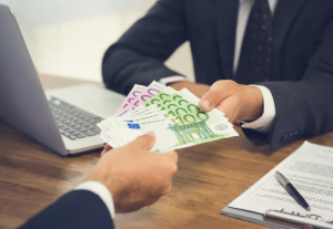 Επιστρεπτέα: Έως 31/8 η υποβολή ηλεκτρονικά των δικαιολογητικών