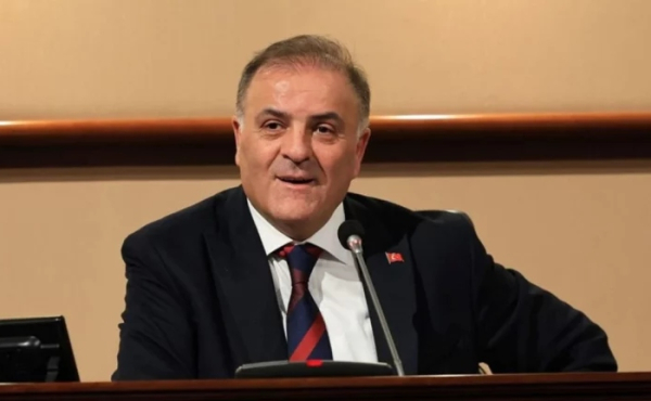 Προσωρινός δήμαρχος Κωνσταντινούπολης ο Νούρι Ασλάν