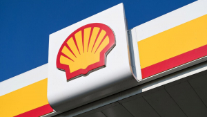 Σταματά τις αγορές ρωσικού αερίου και πετρελαίου η Shell