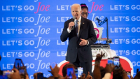 ΗΠΑ: Δημοκρατικοί κυβερνήτες στηρίζουν δημοσίως την υποψηφιότητα του προέδρου Μπάιντεν