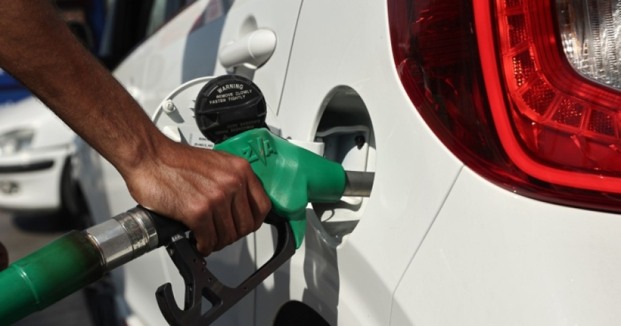 Θεοχάρης: Δεν θα δεχτούμε αναιτιολόγητες αυξήσεις στα καύσιμα