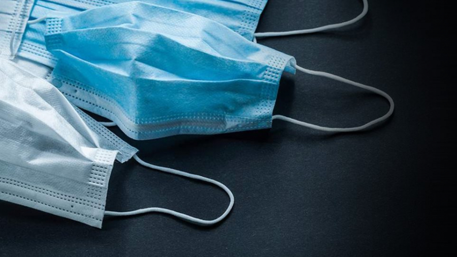 Τέλος οι μάσκες στους εξωτερικούς χώρους από το Σάββατο (5/3)