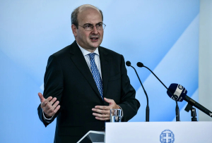 Χατζηδάκης: Το 2023 θα ξεπαγώσουν οι συντάξεις παρά τον δύσκολο χειμώνα