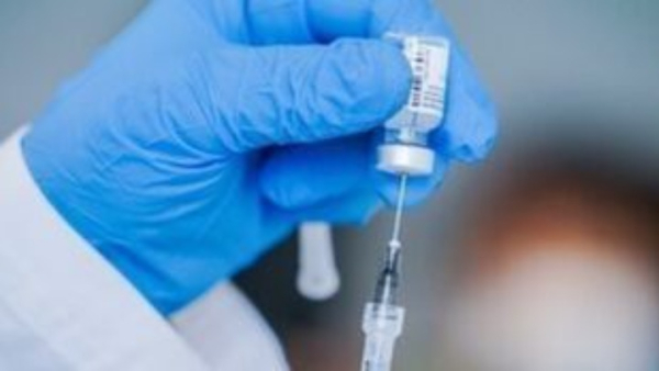 Πρώιμη «έκρηξη» γρίπης στην Ευρώπη: Το νέο υποστέλεχος Κ στο μικροσκόπιο των ειδικών