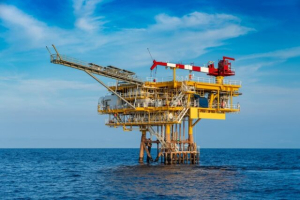 Το 96% των παραγωγών πετρελαίου και αερίου συνεχίζει να επενδύει σε κοιτάσματα