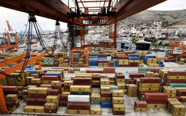 Πώς άλλαξε ο «χάρτης» των ελληνικών εξαγωγών το 2021 - Τα 100 κορυφαία προϊόντα και τα νέα δεδομένα