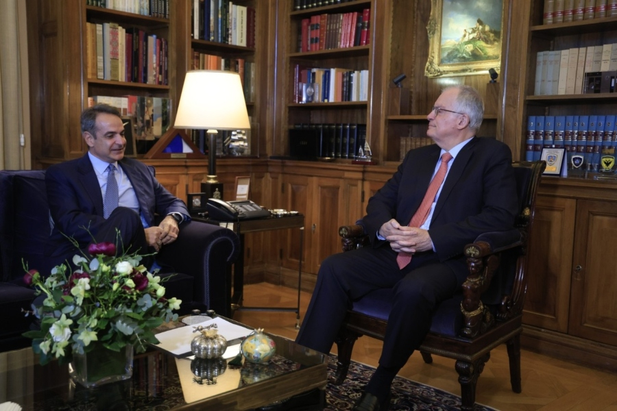 Κ. Μητσοτάκης: Με τη Γαλλία μοιραζόμαστε ένα κοινό όραμα για μια Ευρώπη στρατηγικά πιο αυτόνομη