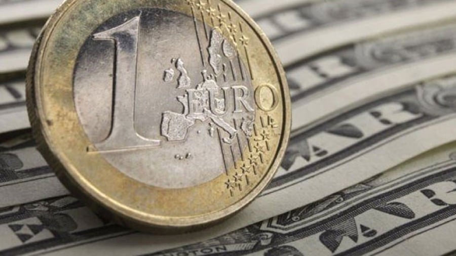 Συνάλλαγμα: Το ευρώ ενισχύεται 0,08%, στα 1,0832 δολάρια