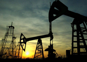 Πτώση 4% για το πετρέλαιο