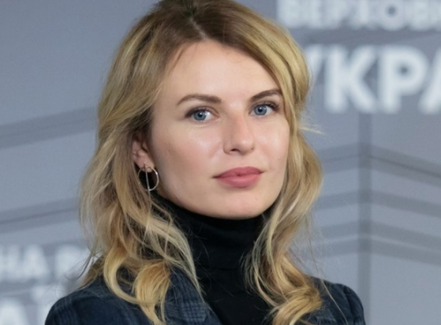 Lesia Vasylenko: Κατηγορεί την Ελλάδα που κάνει μπίζνες με Ρωσία