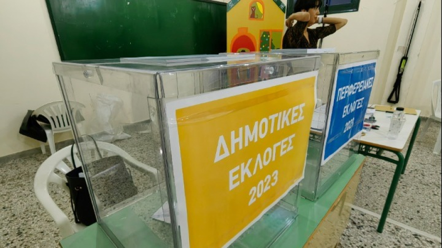 Στο 14,5% η συμμετοχή στις αυτοδιοικητικές εκλογές έως τις 11:30