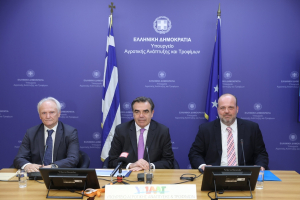 Μαργαρίτης Σχοινάς: "Βάζουμε τάξη στη βιολογική παραγωγή, οι εποχές των "μαϊμού" βιολογικών τελείωσαν"