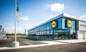 Η Lidl Ελλάς προχωρά σε νέες επενδύσεις για τον εκσυγχρονισμό των καταστημάτων της