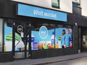 Wolt Market: Μειώσεις τιμών σε 1.500 καταναλωτικά αγαθά