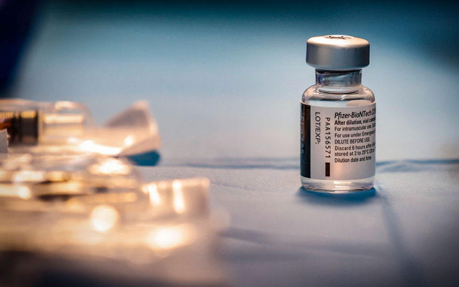 Pfizer: Η ενισχυτική δόση έχει καλύτερα αποτελέσματα από το πρώτο εμβόλιο