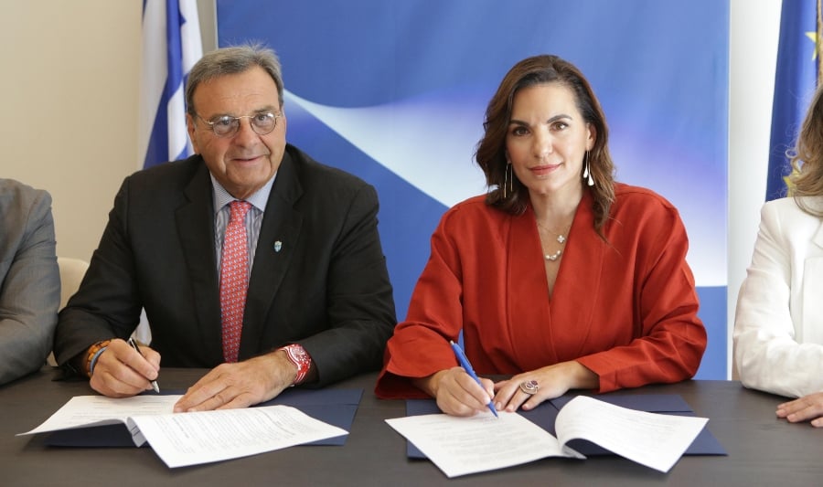 Συνεργασία Υπουργείου Τουρισμού και ΕΟΕ: Στο επίκεντρο ο αθλητικός τουρισμός