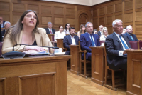 Υποκλοπές: Σε υψηλούς τόνους η συνεδρίαση της Επιτροπής Θεσμών και Διαφάνειας