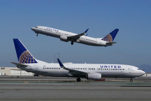 United Airlines: Θετική αναθεώρηση εσόδων για το τρέχον τρίμηνο