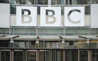 Παραιτήθηκε ο πρόεδρος του BBC, Ρίτσαρντ Σαρπ - Παραβίασε τους κανόνες δεοντολογίας