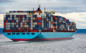 Ανησυχία για τα αυξημένα περιστατικά πυρκαγιών σε πλοία μεταφοράς