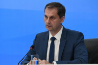 Θεοχάρης: Επαφές για την αύξηση των τουριστικών ροών προς την Ελλάδα