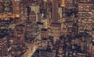 ΒοΑ: Οι καταναλωτές εξακολουθούν να διατηρούν ενισχυμένα αποθέματα αποταμιεύσεων