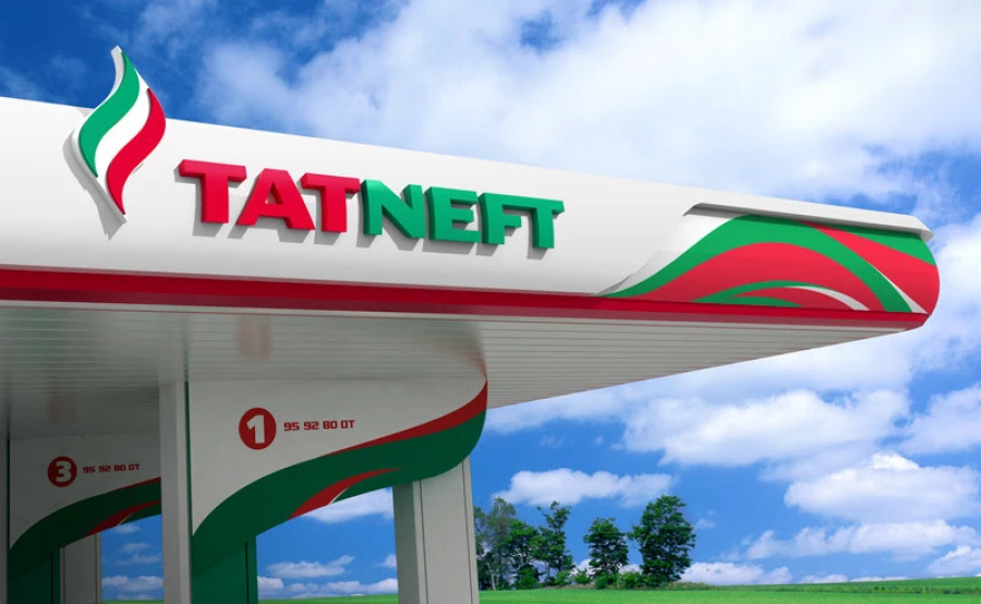 Ρωσία: Η πετρελαϊκή εταιρεία Tatneft βάζει όριο στην αγορά βενζίνης