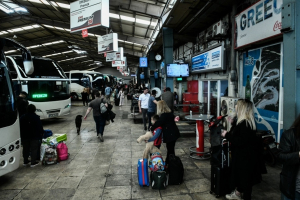 Πληρότητες 100% στα δρομολόγια για Πάτρα από τα ΚΤΕΛ Κηφισού - Αυξημένα δρομολόγια και από Λιοσίων