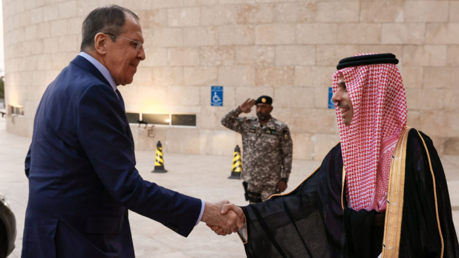 Λαβρόφ: Σημαντικός για τη Ρωσία ο OPEC+