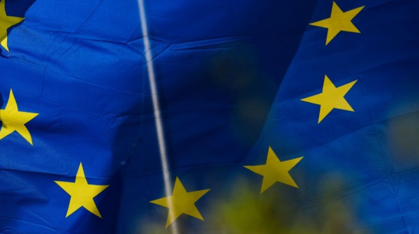 Ευρωβαρόμετρο: O ισχυρός κοινωνικός χαρακτήρας της Ευρώπης αποτελεί κορυφαία προτεραιότητα για τους πολίτες της ΕΕ
