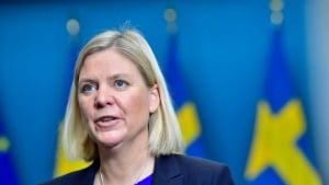 Η Σουηδία ανακοίνωσε ότι θα υποβάλλει αίτημα ένταξης στο ΝΑΤΟ