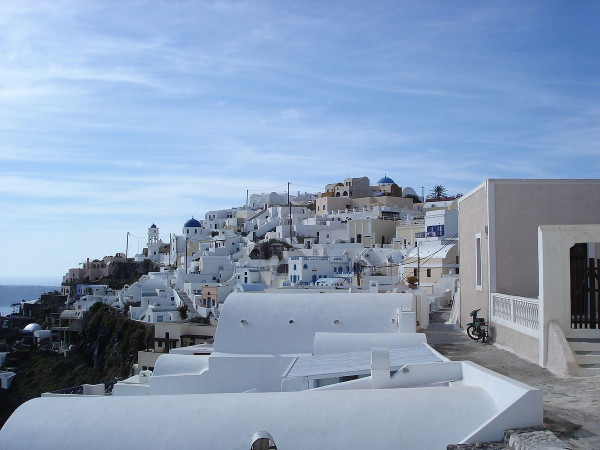 Ολοταχώς για το επίσημο άνοιγμα του ελληνικού τουρισμού