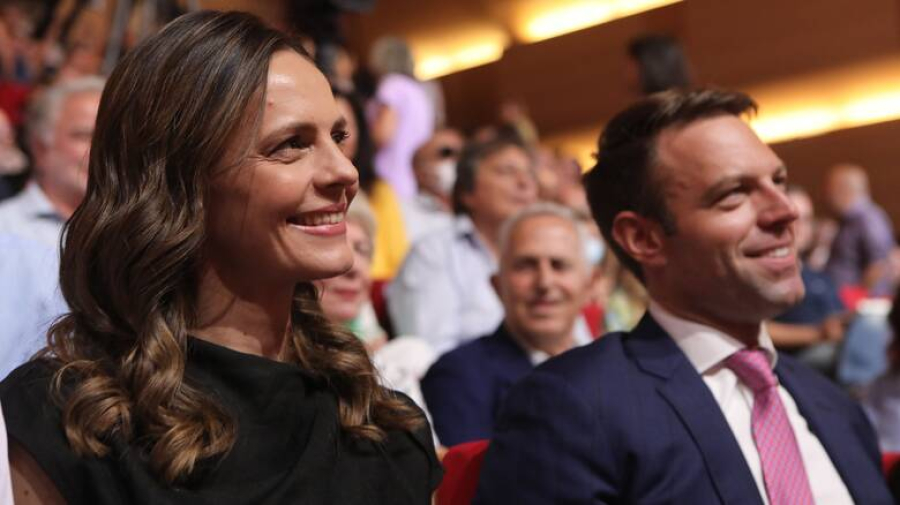 ΣΥΡΙΖΑ: Κασσελάκης με 45,47%, έναντι της Αχτσιόγλου με 36,21% - Δεύτερος γύρος για ανάδειξη προέδρου