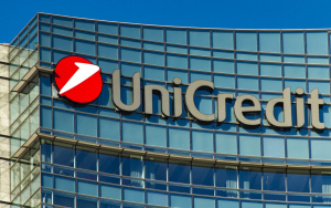 UniCredit: Αισιοδοξία στις εκτιμήσεις για 2022 και 2023