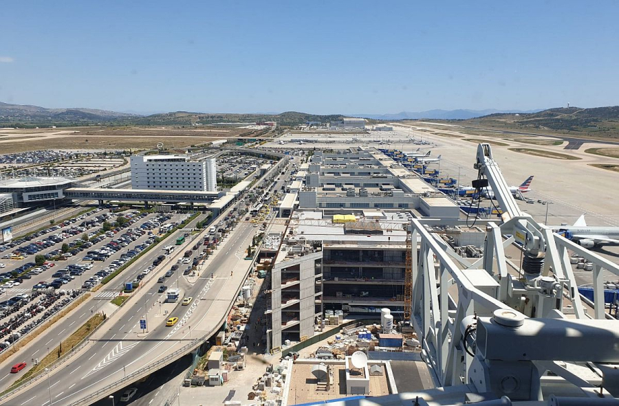 Κατασχέθηκαν 4,5 τόνοι λαθραίων τσιγάρων στο «Ελ. Βενιζέλος»