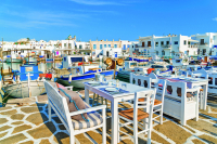 «Ντου» Οικονομικής Αστυνομίας σε Πάρο, Νάξο, Σκιάθο, «λουκέτο» σε ένα κατάστημα