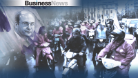 Κινητοποιήσεις και μοτοπορείες από διανομείς λόγω eFood - ΕΦΚΑ εκθέτει Χατζηδάκη