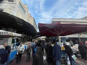 Πειραιάς: Τα συν και τα πλην του εμπορικού προφίλ της πόλης