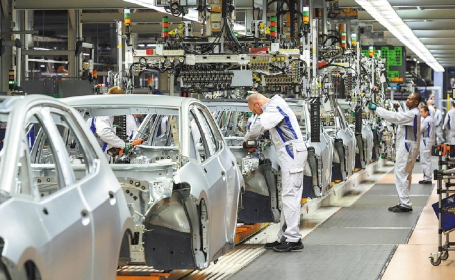 ΕΕ: Πρόταση για προθεσμία 3 ετών στις αυτοκινητοβιομηχανίες για να επιτύχουν τους στόχους CO2