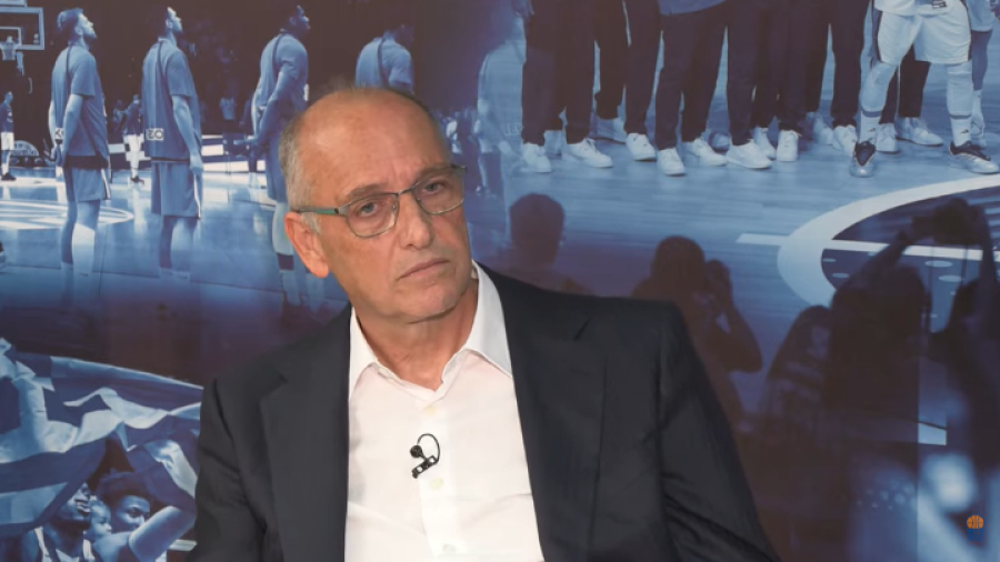 «Στημένοι αγώνες» στο μπάσκετ: Αρνείται τις κατηγορίες ο πρώην πρόεδρος της ΕΟΚ Βαγγέλης Λιόλιος